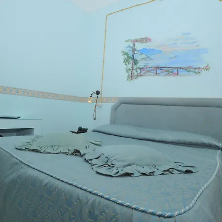 Costa D'amalfi أمالفي