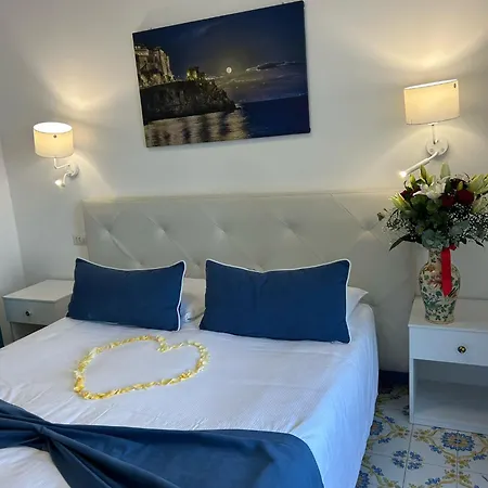 Costa D'amalfi 2*