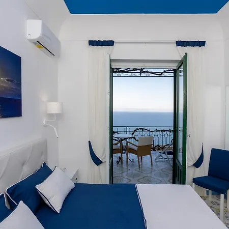 Costa D'amalfi Nocleg ze śniadaniem Amalfi