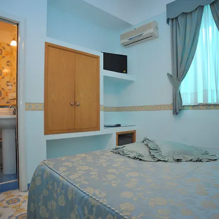 Nocleg ze śniadaniem Costa D'amalfi 4*