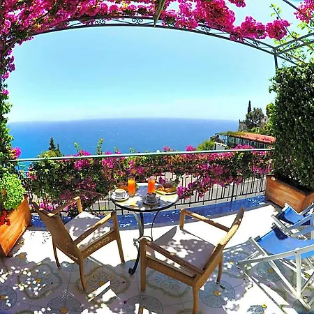 Costa D'amalfi Bed & Breakfast 4*